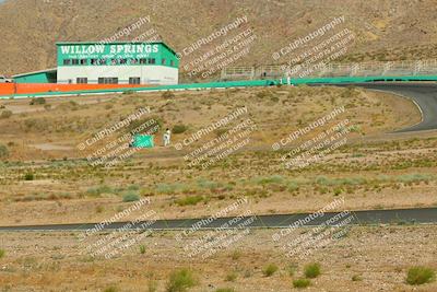 media/Jun-01-2025-CalClub SCCA (Sun) [[eae223c5dd]]/Group 3/Qualifying/